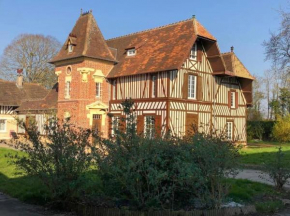 Manoir Normand au cœur d’un Domaine Equestre